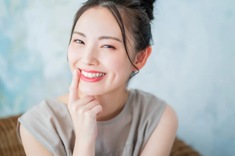 銀歯を白く美しい詰め物・被せ物にしたい方